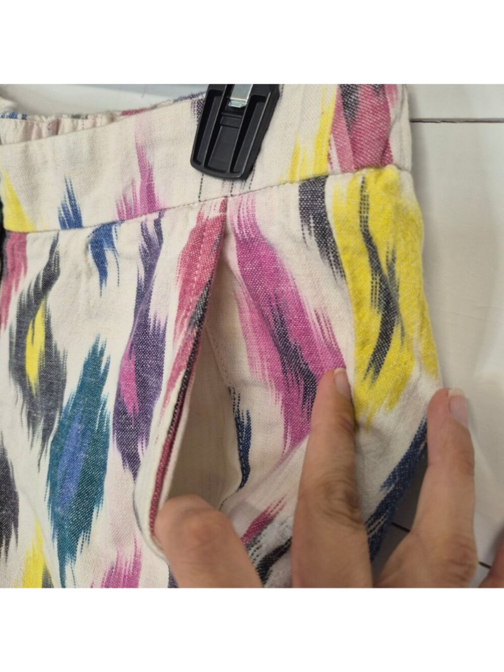 J. Crew Womens Summer Multicolor Ikat Print Shorts Size 4 - Picture 4 of 8